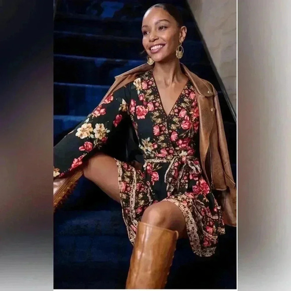 Venus floral printed peasant dress bohemian black red boho tiered autumn size 8 - Picture 2 of 16